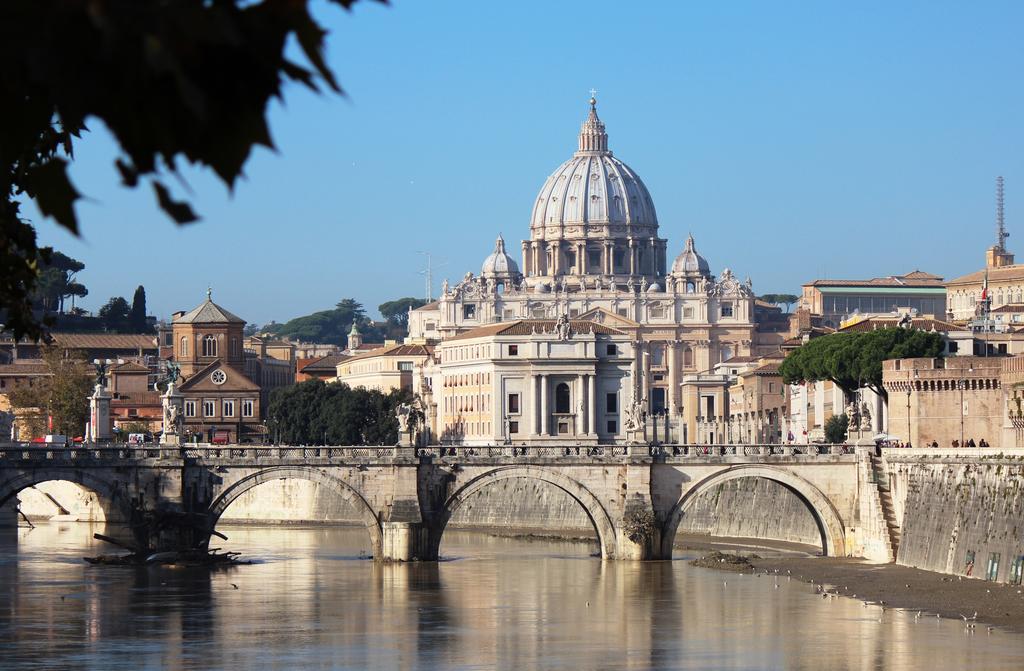 Fermata San Pietro - Appartamento Con Parcheggio ローマ エクステリア 写真